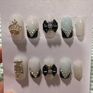 Nails art